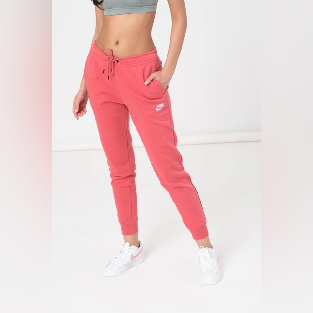 Nike Fleece Women’s Jogger’s Size XS Coral/ Pink